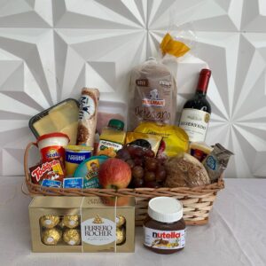 Cesta de café com vinho